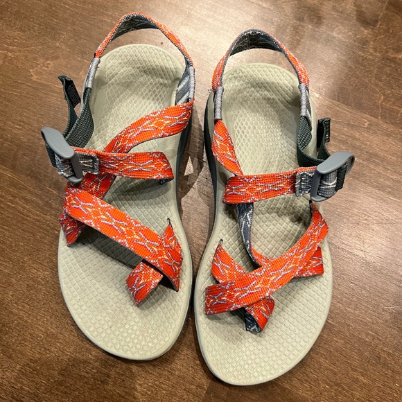 chacos cloud womens